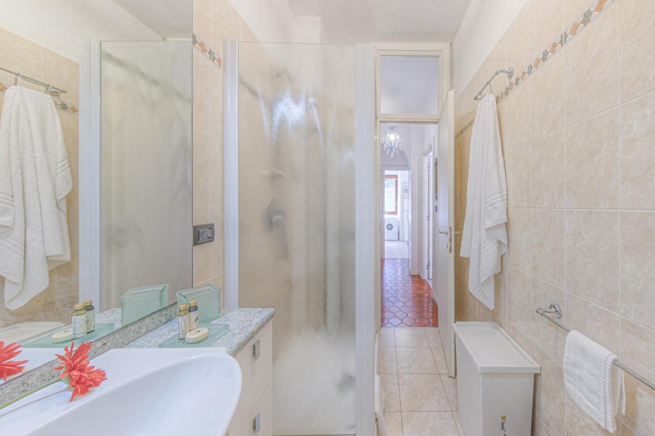 Rapallo Apartment Comodo E In Ottima Posizione Esterno foto